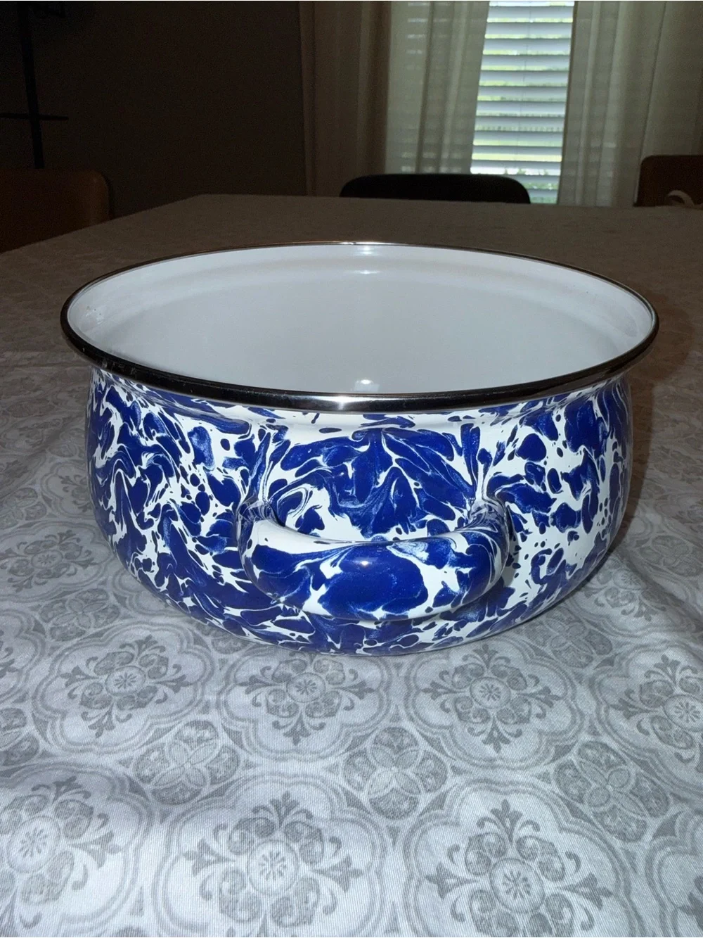 Golden Rabbit Enamelware Dutch Oven 2.5 qt Cobalt Blue & White Swirl